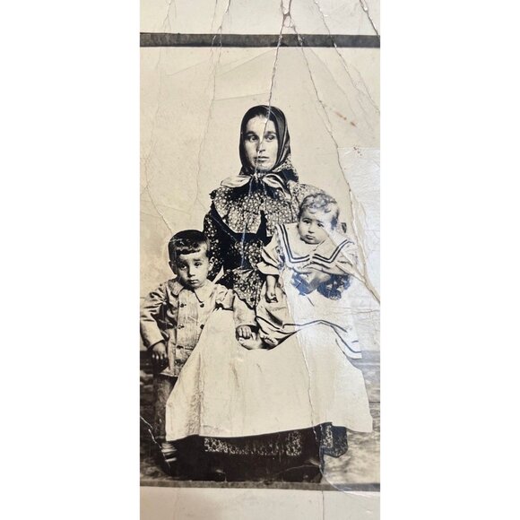 Antique 1909 Romanian Textile Art Wool Floral Shawl Hand Tied Fringe Floral - Picture 10 of 10